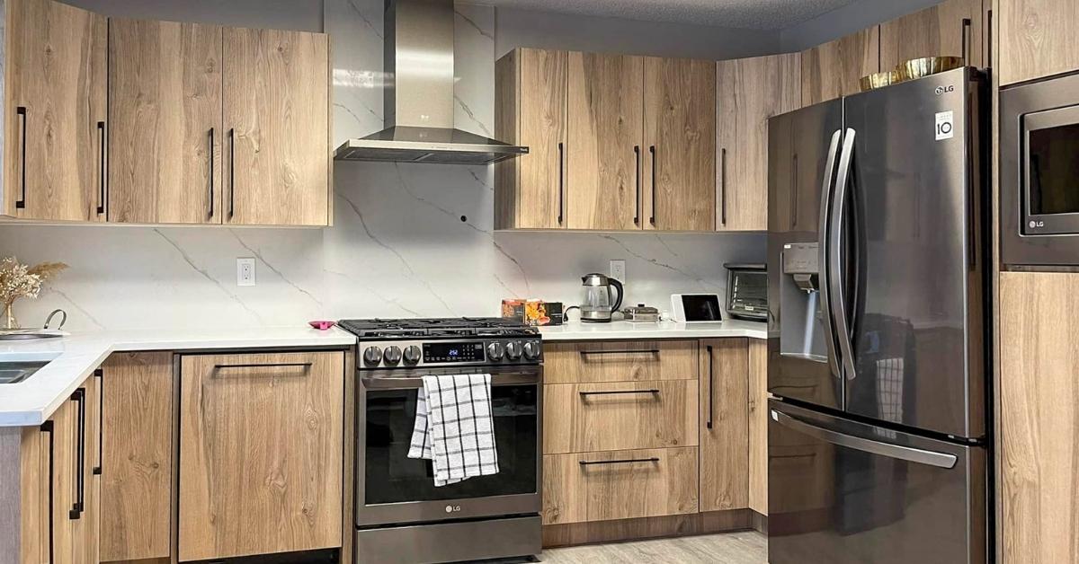 BSA Custom Kitchen Winnipeg